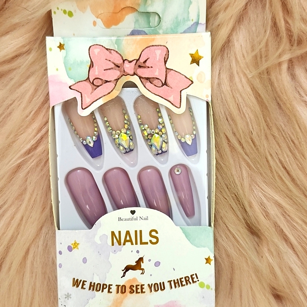Brand New BEAUTIFUL NAIL Bling False Nails-XL
